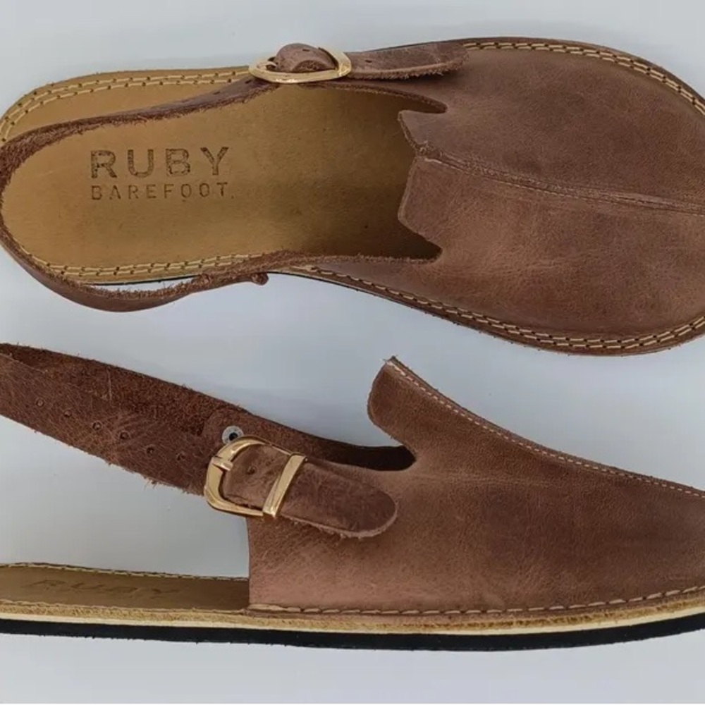 Ruby Barefoot Leather Clogs